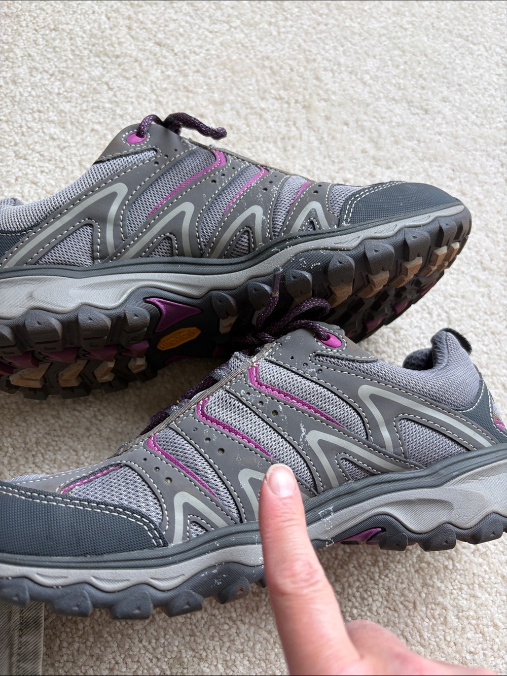 Eddie Bauer Women's Pro Vibram Gray Trail Sneakers with Purple Accents EUC - Picture 6 of 7